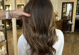 Entretien cheveux brillants